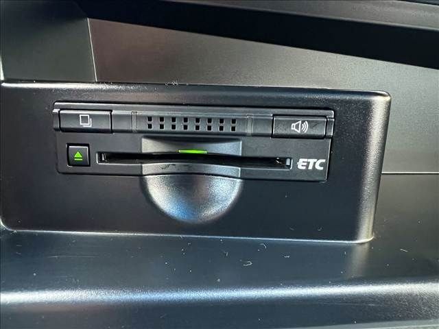 TOYOTA ESTIMA HYBRID 4WD 2012