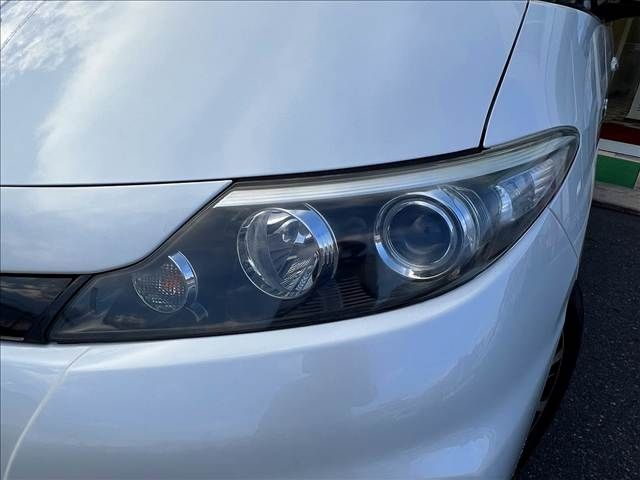 TOYOTA ESTIMA HYBRID 4WD 2012