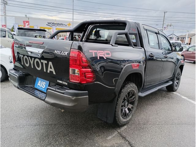 TOYOTA HILUX 4WD 2018