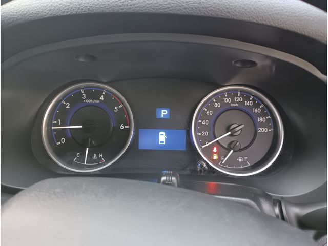 TOYOTA HILUX 4WD 2018