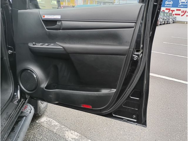 TOYOTA HILUX 4WD 2018