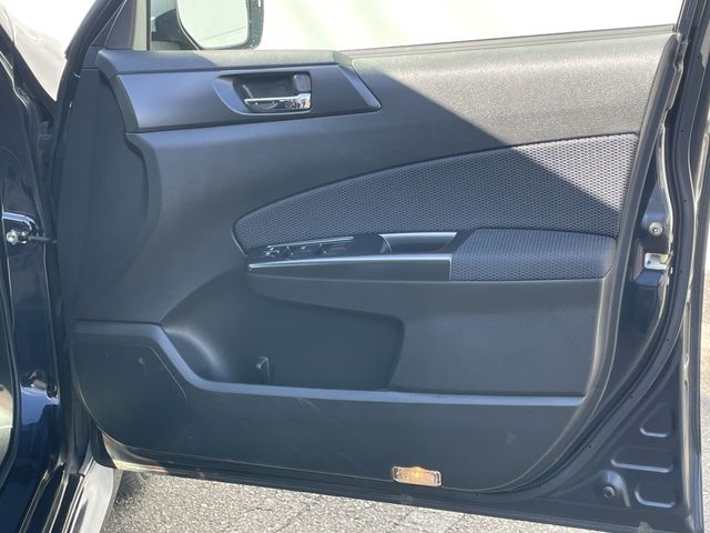 SUBARU EXIGA 4WD 2014