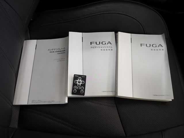 NISSAN FUGA HYBRID 2016