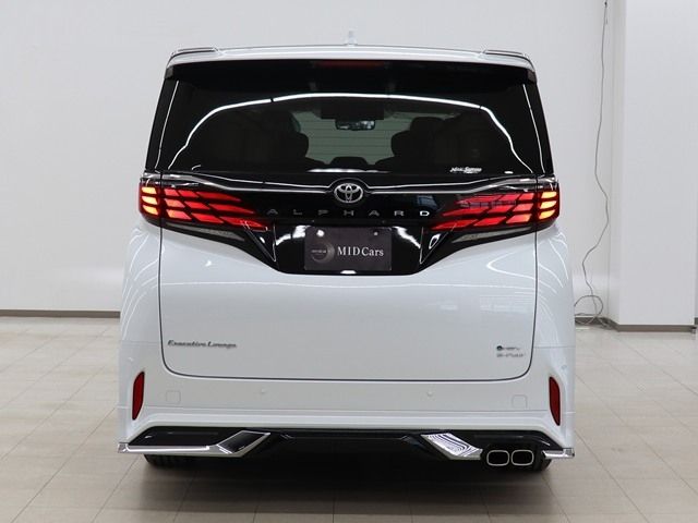 TOYOTA ALPHARD hybrid 4WD 2024