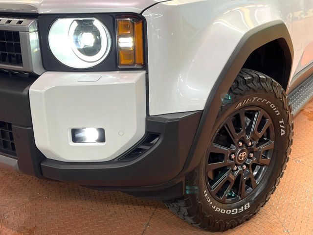 TOYOTA LANDCRUISER 250 2024