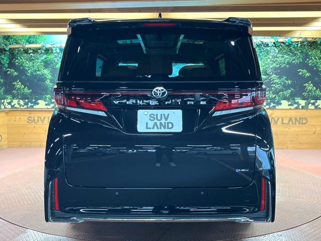 TOYOTA VELLFIRE  HYBRID 2024