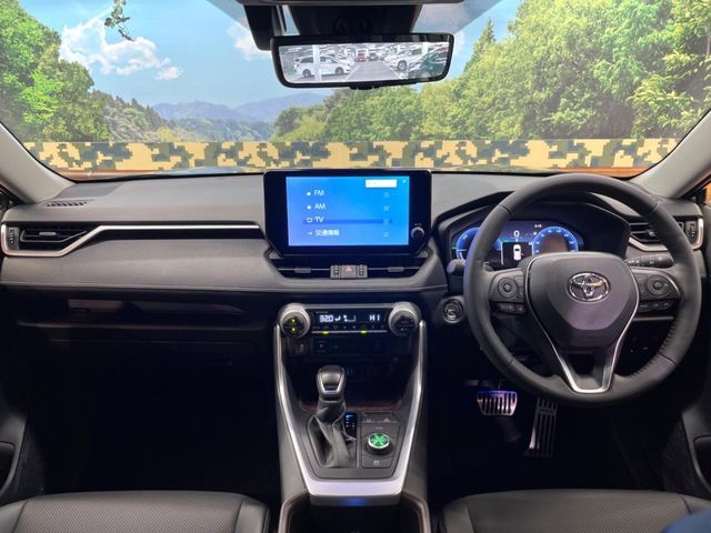 TOYOTA RAV4 HYBRID 4WD 2025