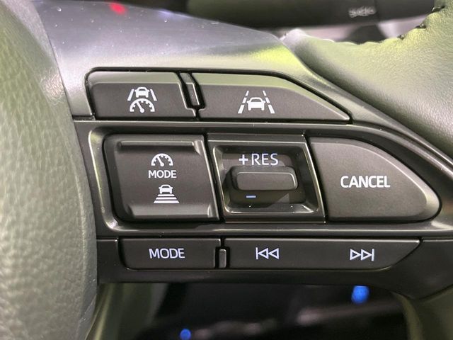 TOYOTA SIENTA HYBRID 2025