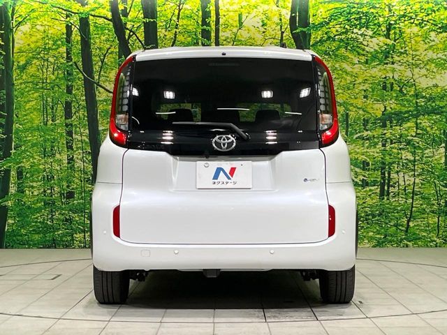 TOYOTA SIENTA HYBRID 2025