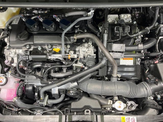 TOYOTA SIENTA HYBRID 2025