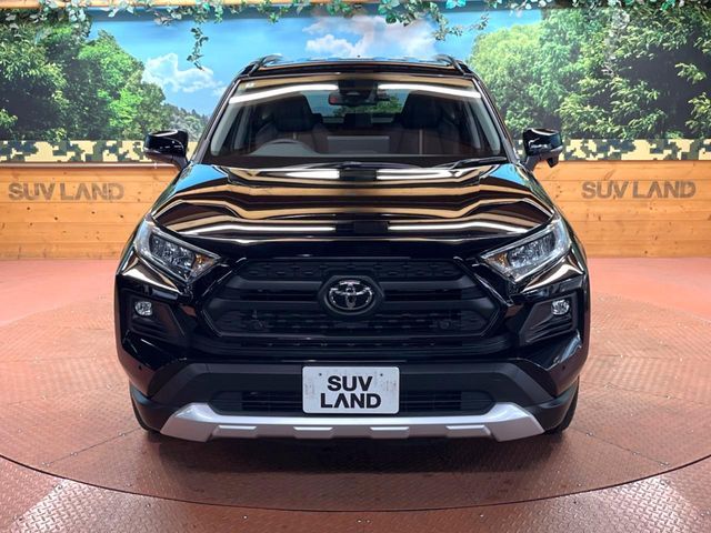 TOYOTA RAV4 4WD 2025