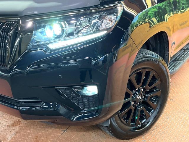 TOYOTA LANDCRUISER PRADO 2021