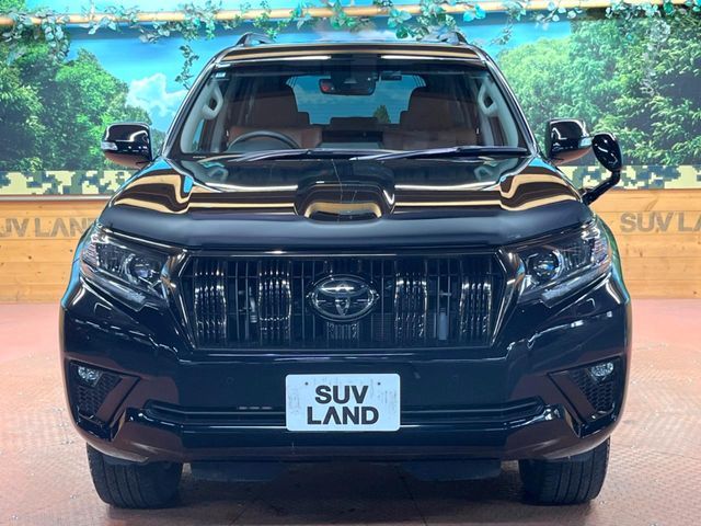 TOYOTA LANDCRUISER PRADO 2021