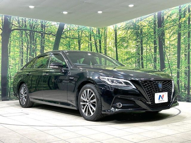 TOYOTA CROWN sedan hybrid 2018