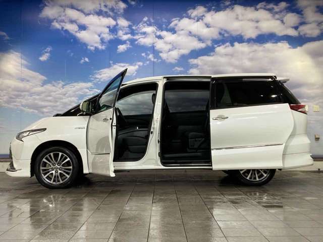 TOYOTA ESTIMA HYBRID 4WD 2019