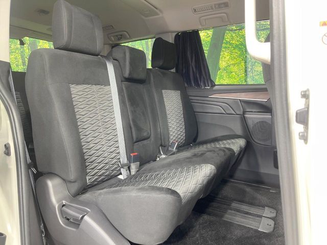 MITSUBISHI DELICA D:5 4WD 2021