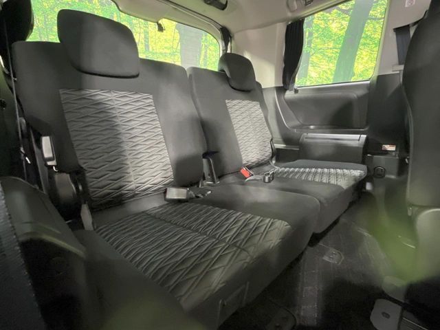 MITSUBISHI DELICA D:5 4WD 2021