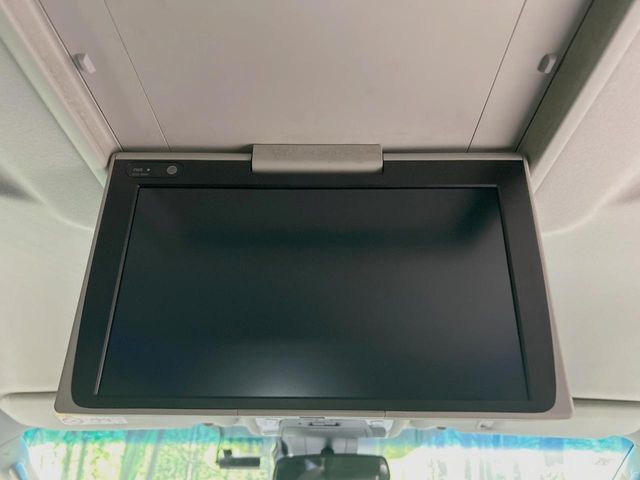 TOYOTA VELLFIRE 2019