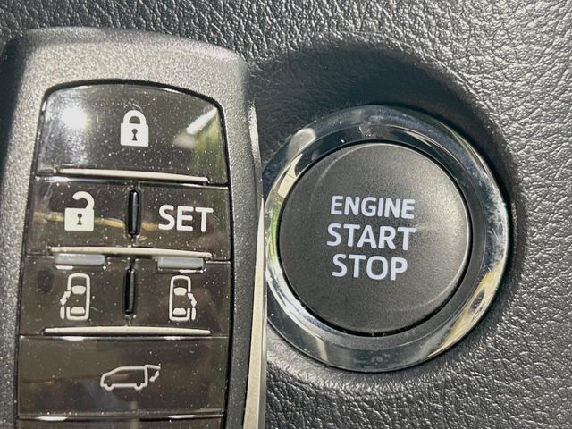 TOYOTA VELLFIRE 2019