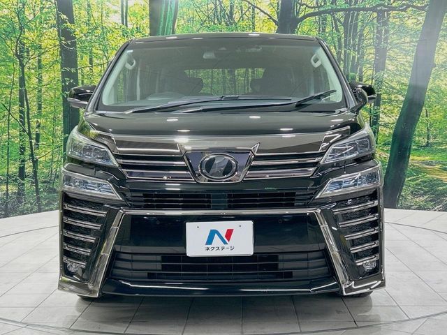 TOYOTA VELLFIRE 2019