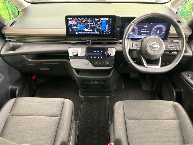 NISSAN SERENA  WG 4WD 2023