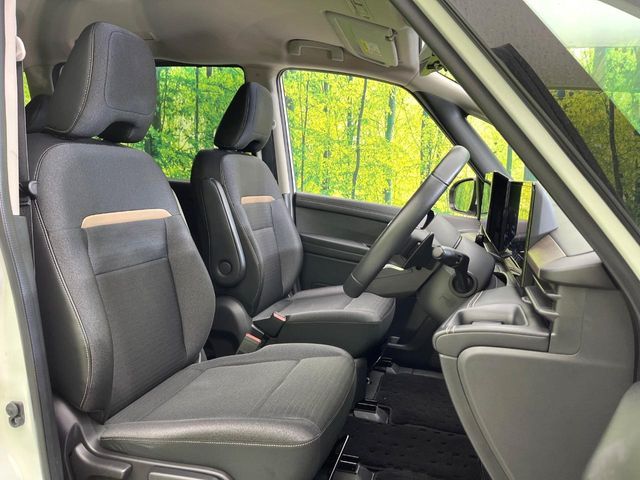 NISSAN SERENA  WG 4WD 2023