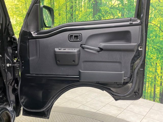 DAIHATSU HIJET truck 4WD 2022