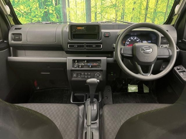 DAIHATSU HIJET truck 4WD 2022