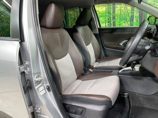 TOYOTA YARIS CROSS HYBRID 2022