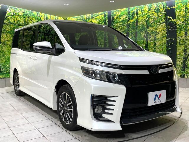 TOYOTA VOXY 2016