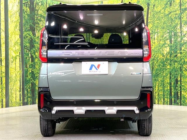 MITSUBISHI DELICA MINI 2024