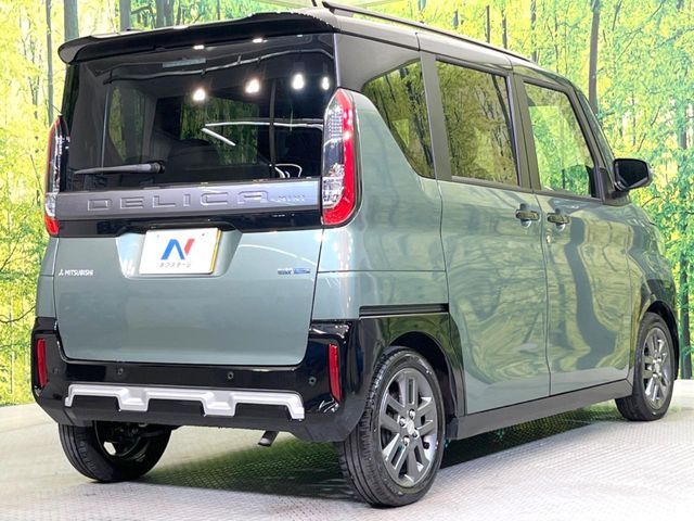 MITSUBISHI DELICA MINI 2024