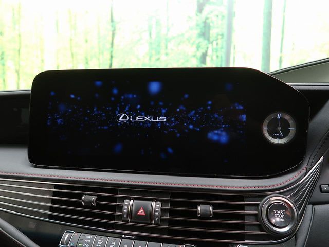 TOYOTA LEXUS LS500 2023