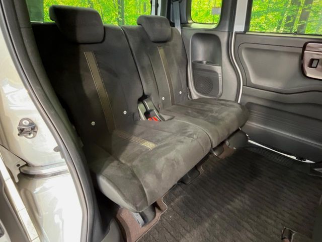 HONDA N BOX CUSTOM 2019