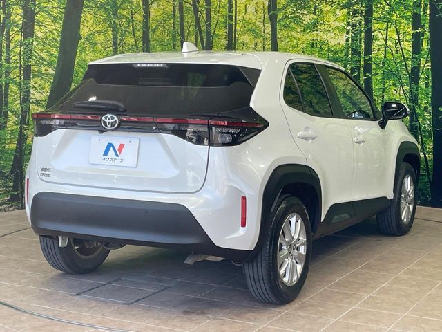 TOYOTA YARIS CROSS 2023