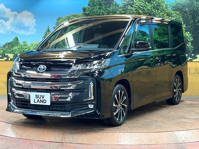 TOYOTA NOAH HYBRID 2024