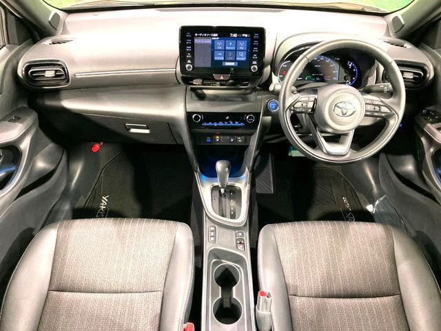 TOYOTA YARIS CROSS HYBRID 2023