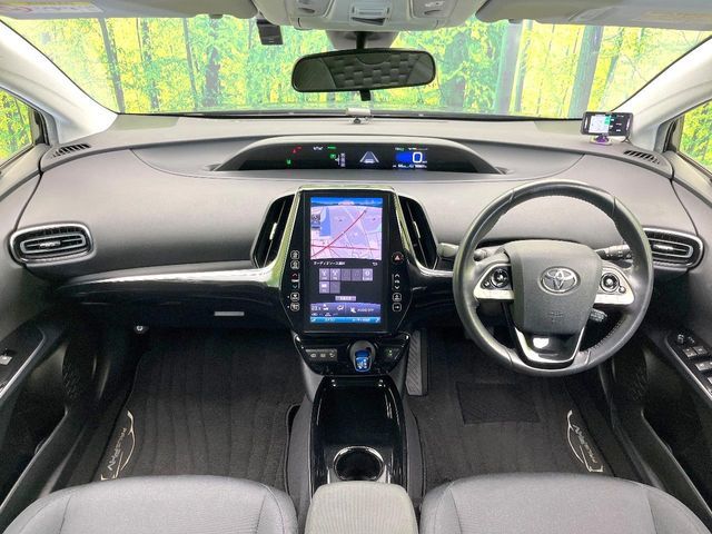 TOYOTA PRIUS PHV 2017