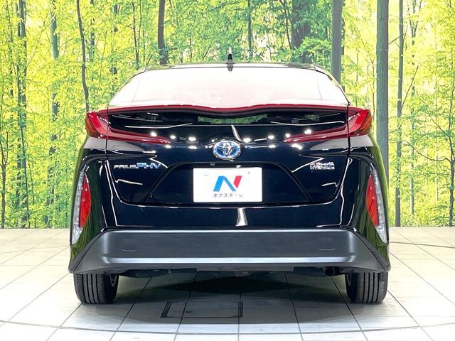 TOYOTA PRIUS PHV 2017