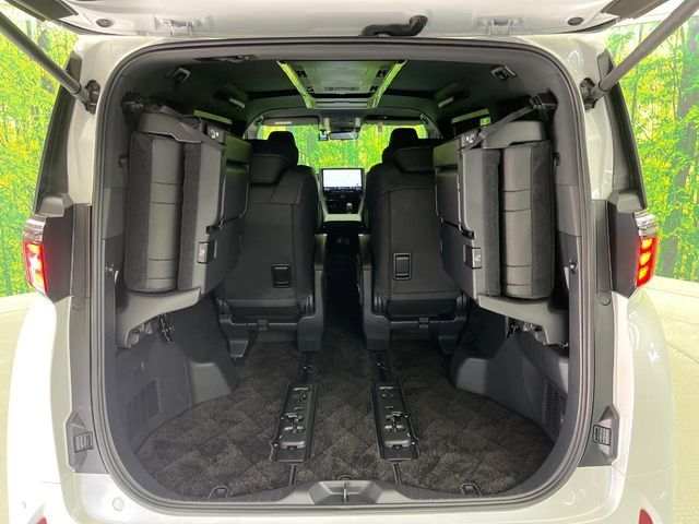 TOYOTA ALPHARD hybrid 2024