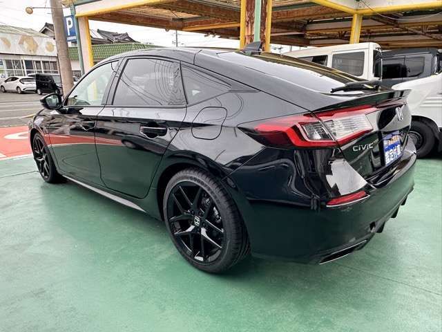 HONDA CIVIC hatchback 2025