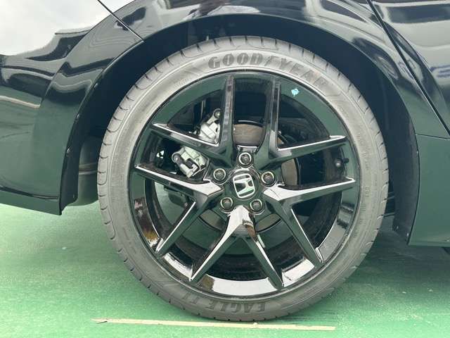 HONDA CIVIC hatchback 2025