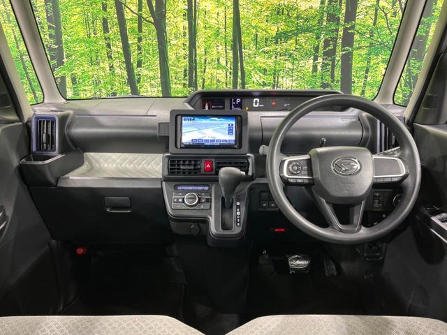 DAIHATSU TANTO 4WD 2021