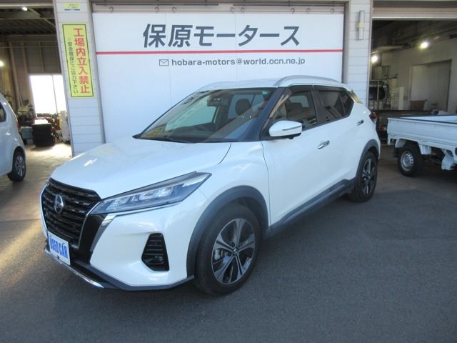 NISSAN KICKS 2020