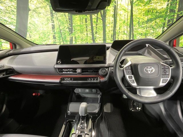 TOYOTA PRIUS 4WD 2023
