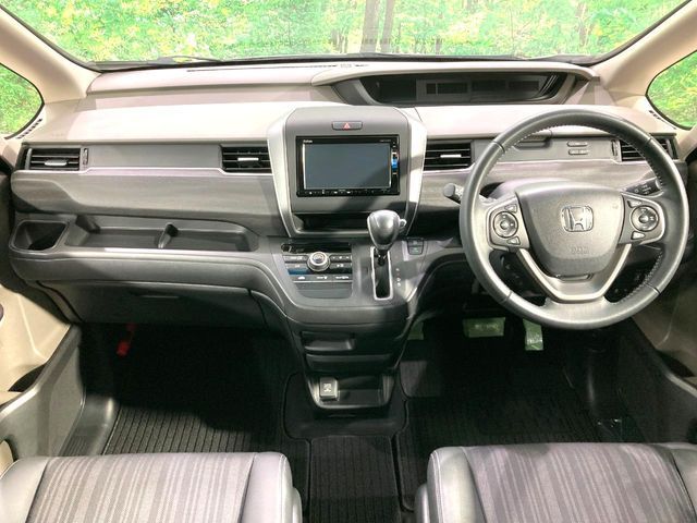 HONDA FREED 2017