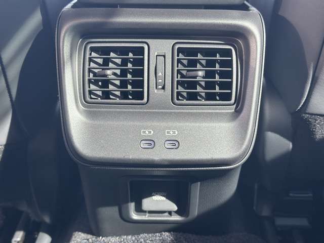 TOYOTA CROWN CROSSOVER 2023