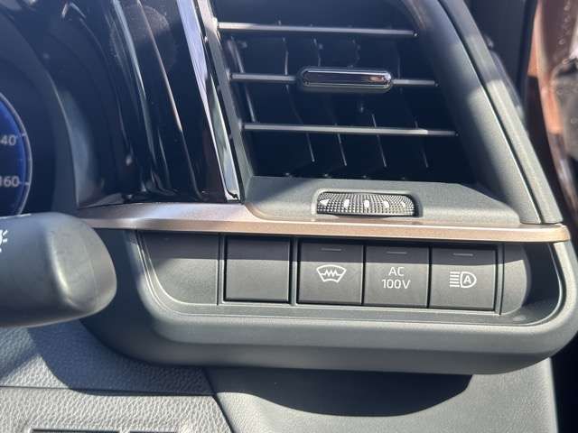 TOYOTA CROWN CROSSOVER 2023