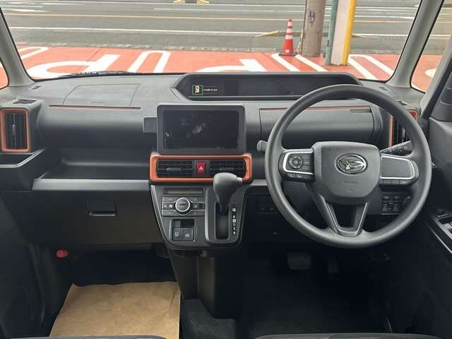 DAIHATSU TANTO FAN CROSS 2024