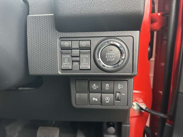 DAIHATSU TANTO FAN CROSS 2024